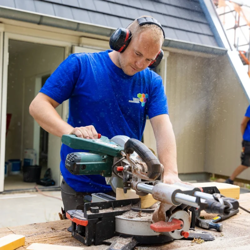 Timmerman (Renovatie) in Leek