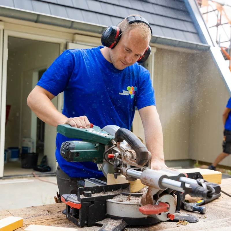 Timmerman (Renovatie) in Leek