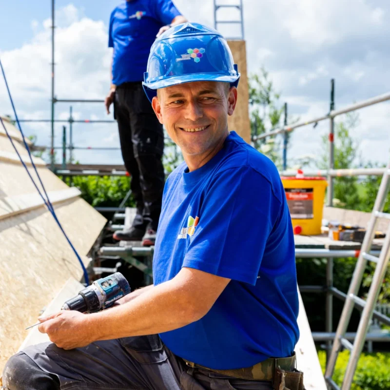 Timmerman bij dakdekkersbedrijf